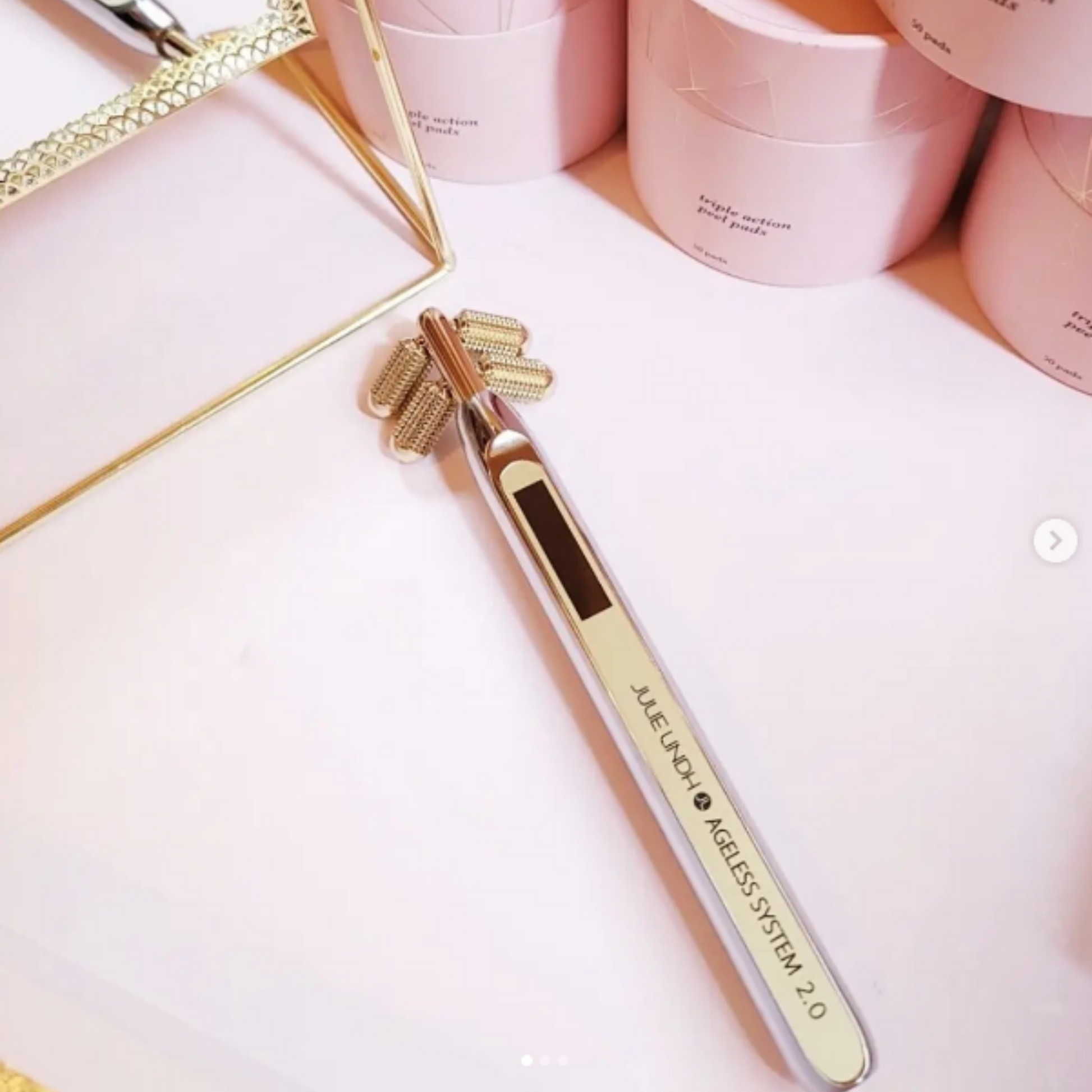 Ageless System Beauty Wand 2.0 [Solar Powered Micro-current + Micro-needling] - Dreambox Beauty